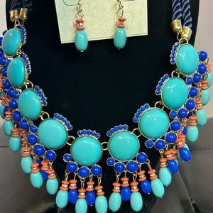 Erica Lyons necklace and earrings. Great condition. Turquoise aqua, blue & coral